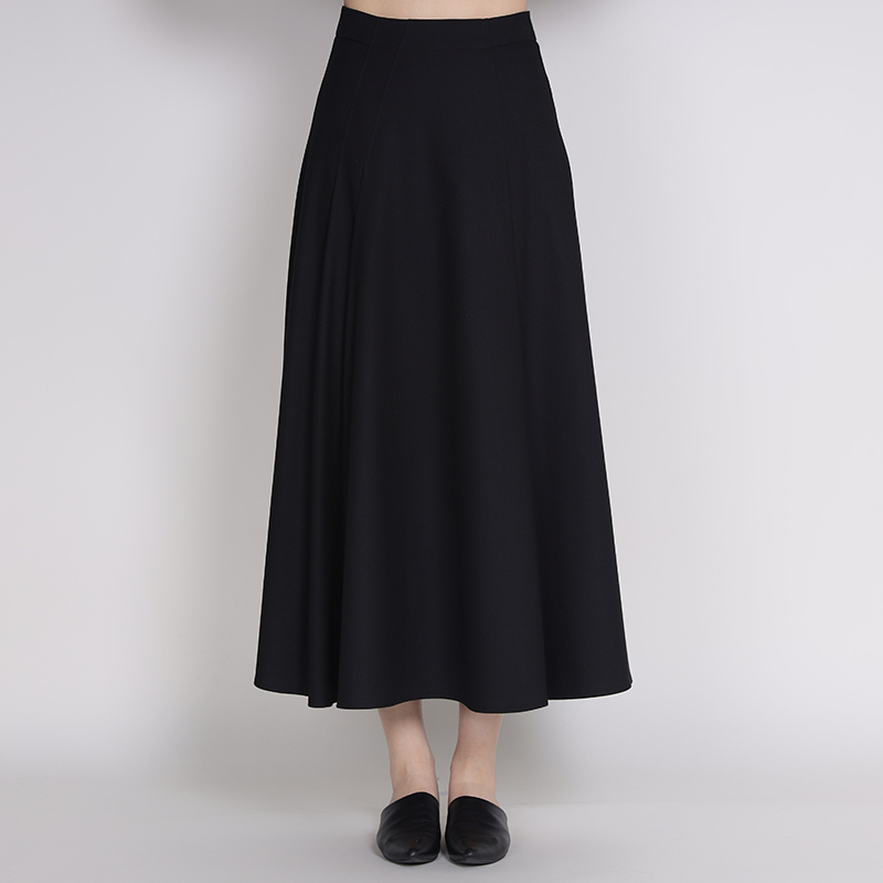 简表达25年冬季新款半身裙