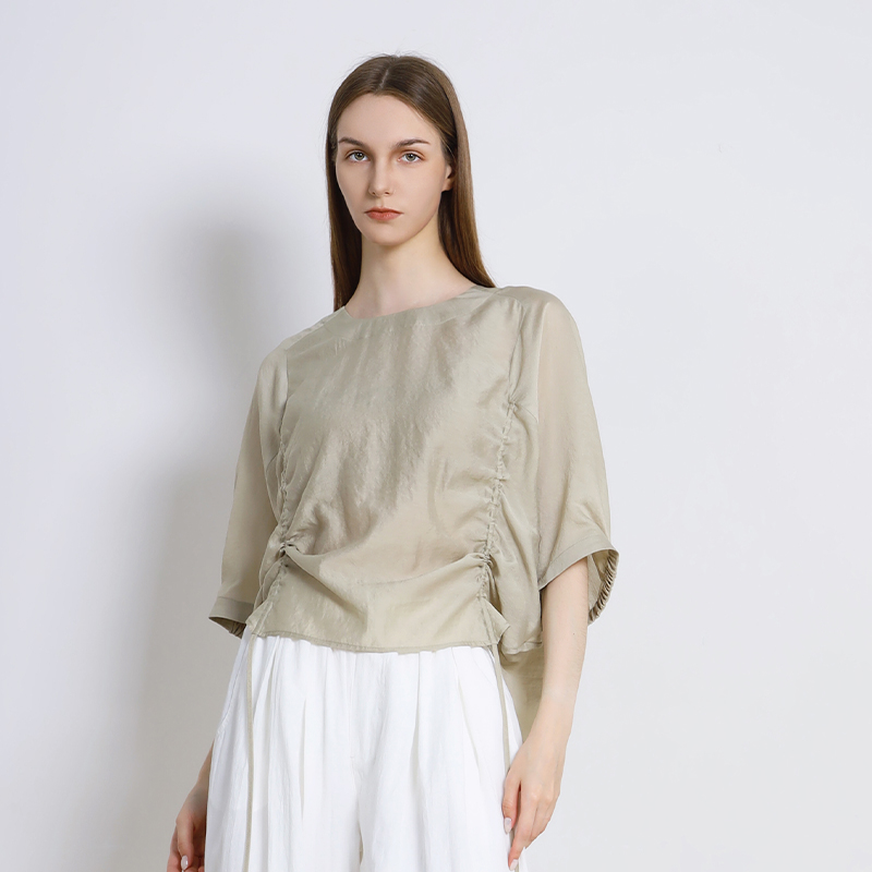 简表达25年夏季新款时尚衬衫