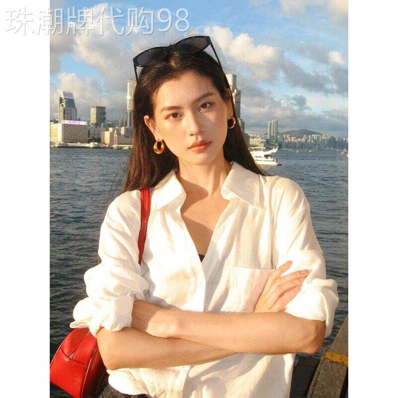 白色v领衬衫女款2026新款夏季穿搭慵懒风宽松超好看衬衣防晒上衣
