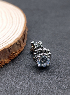 Musa Singing男士钢制王冠镶大颗粒锆石正反双面佩戴潮人休闲耳钉