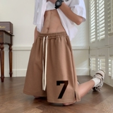 咖啡色