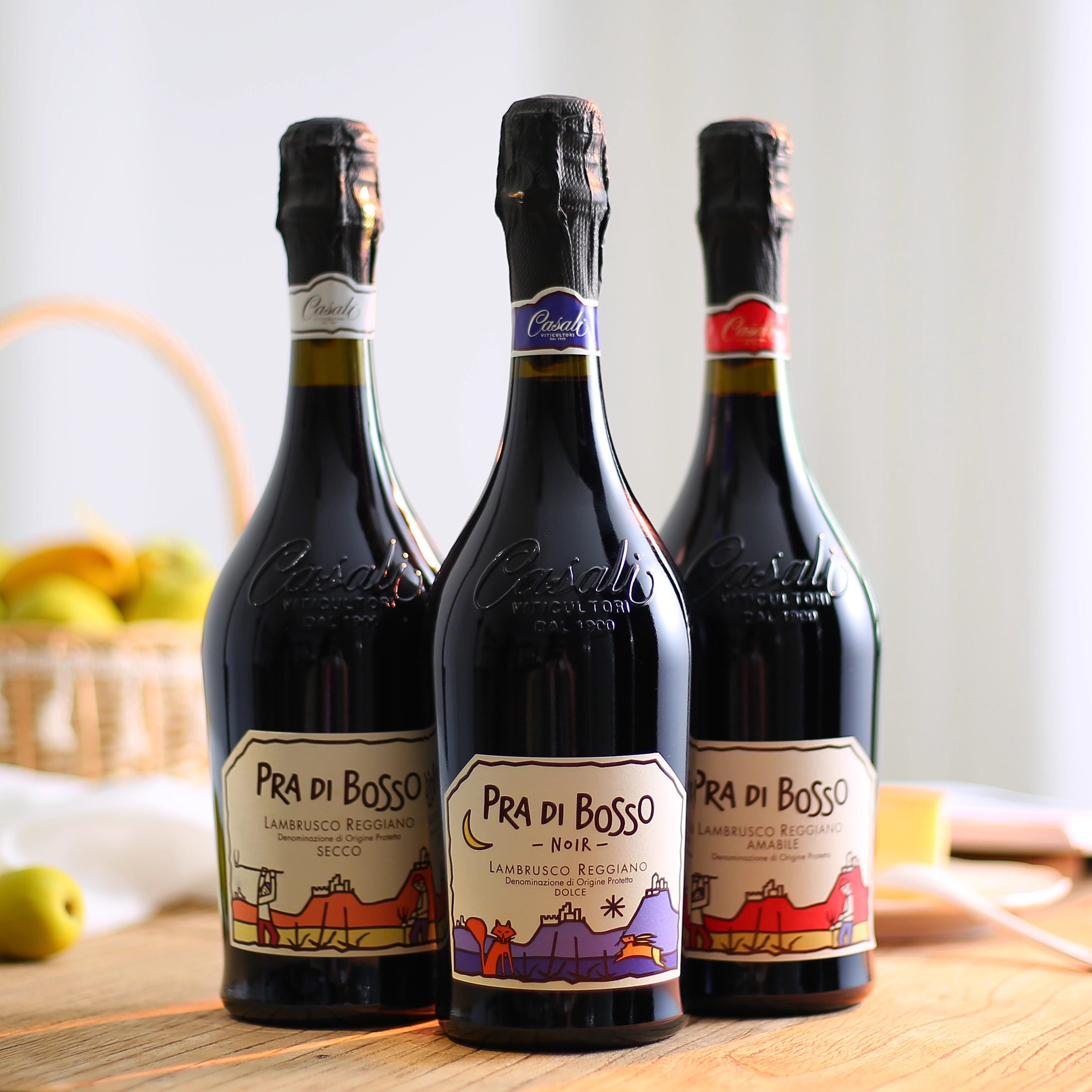 意大利卡萨利波索童话起泡酒气半甜红葡萄酒lambrusco蓝布鲁斯科