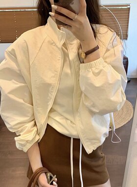 冲锋衣外套女春秋2026新款韩版休闲短款宽松百搭立领夹克开衫上衣