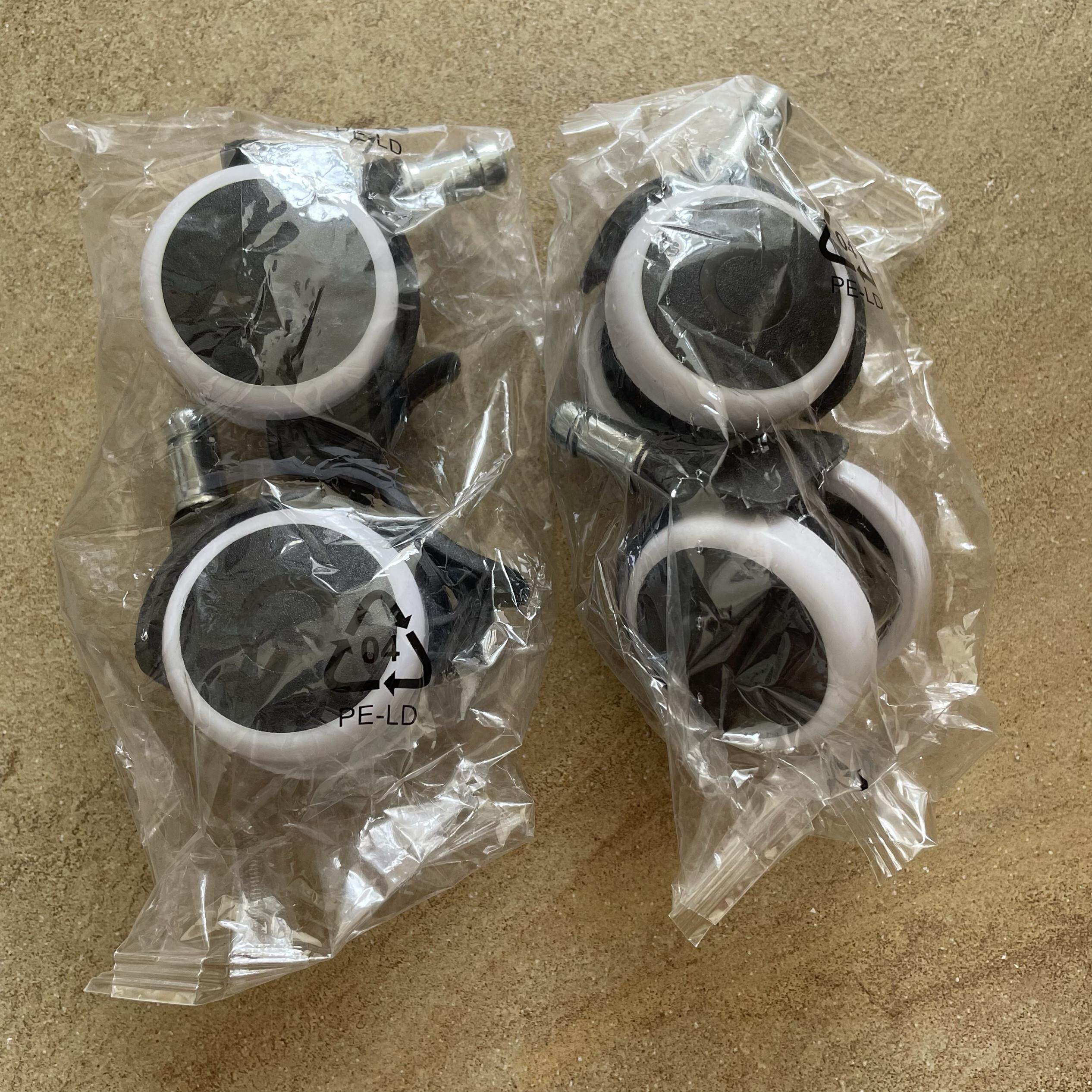 泊艺特牌子的圆卡笼 方卡笼 跑笼的轮子
