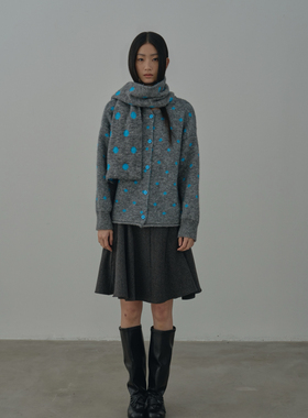 Rebornique 日系氛围感圆领波点围巾款毛衣 软糯慵懒风针织开衫女