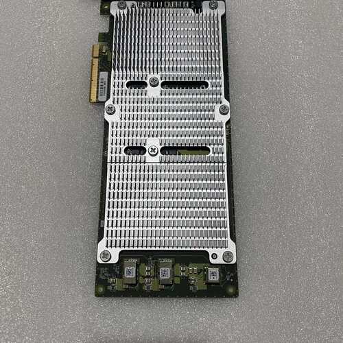 NetApp 111-00902 110-00200 X1973A-R6 512GB PCIE闪存缓存PAM卡