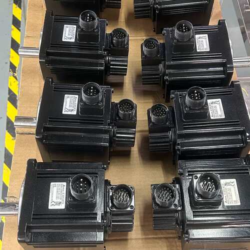 ECMA-E21315RS伺服电机 1.5KW 550元议价