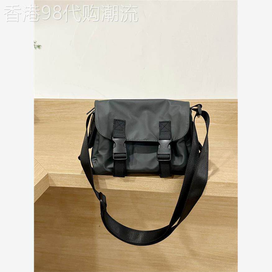 轻奢时尚复古邮差包包女单肩斜挎包百搭通勤包相机包甜酷工装风潮