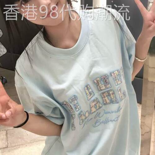 复古贴布刺绣浅蓝色短袖t恤女2026夏季新款欧货宽松显瘦
