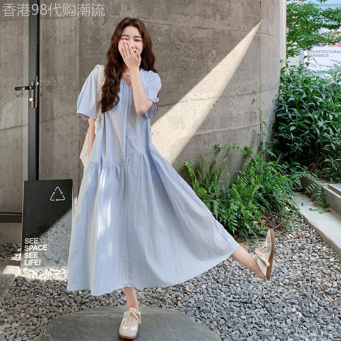 日系小清新初恋泡泡袖宽松洋装女2026夏季浅蓝色简约单排扣长裙