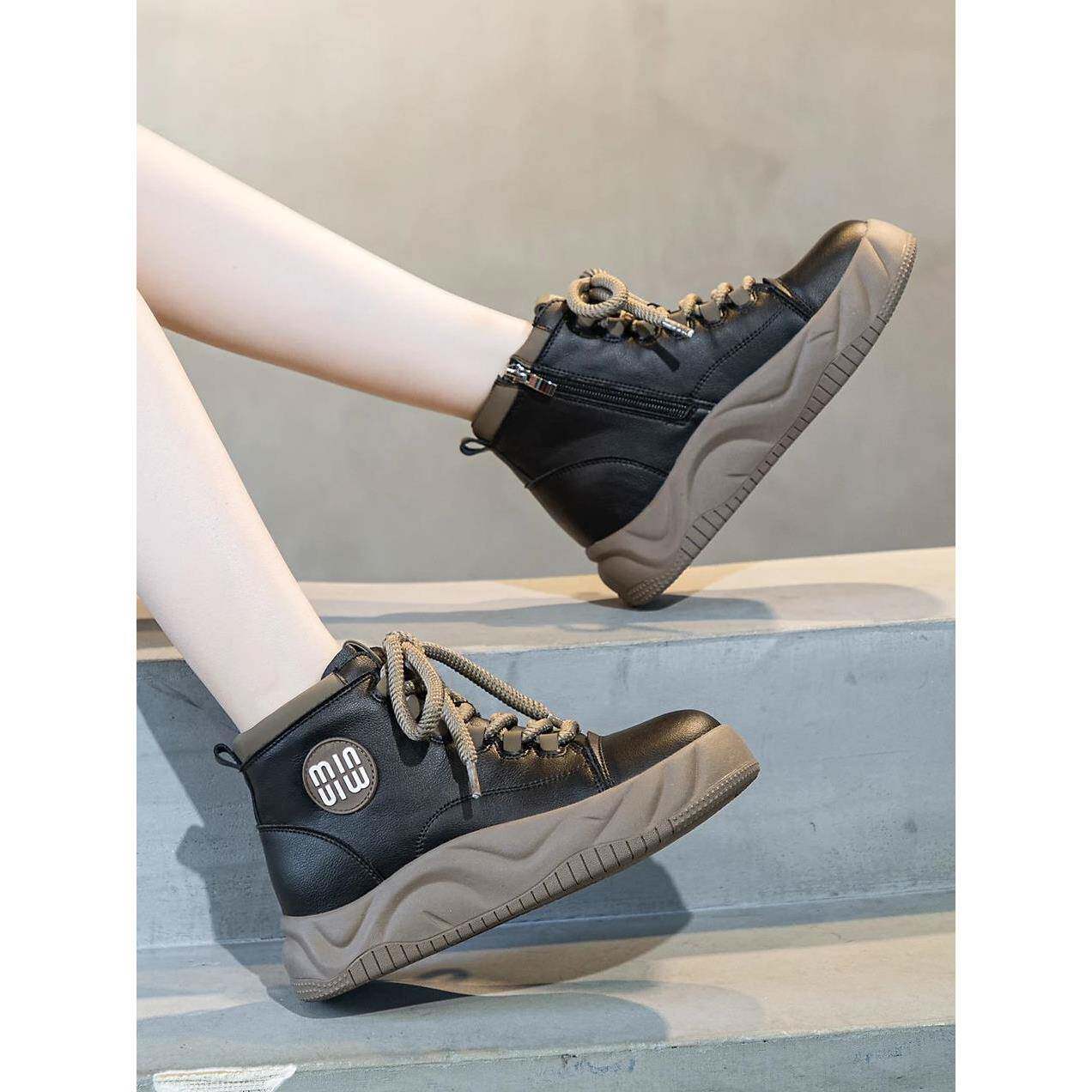 香港真皮马丁靴子女2025新款秋季百搭加绒高帮鞋面包棉鞋厚底短靴