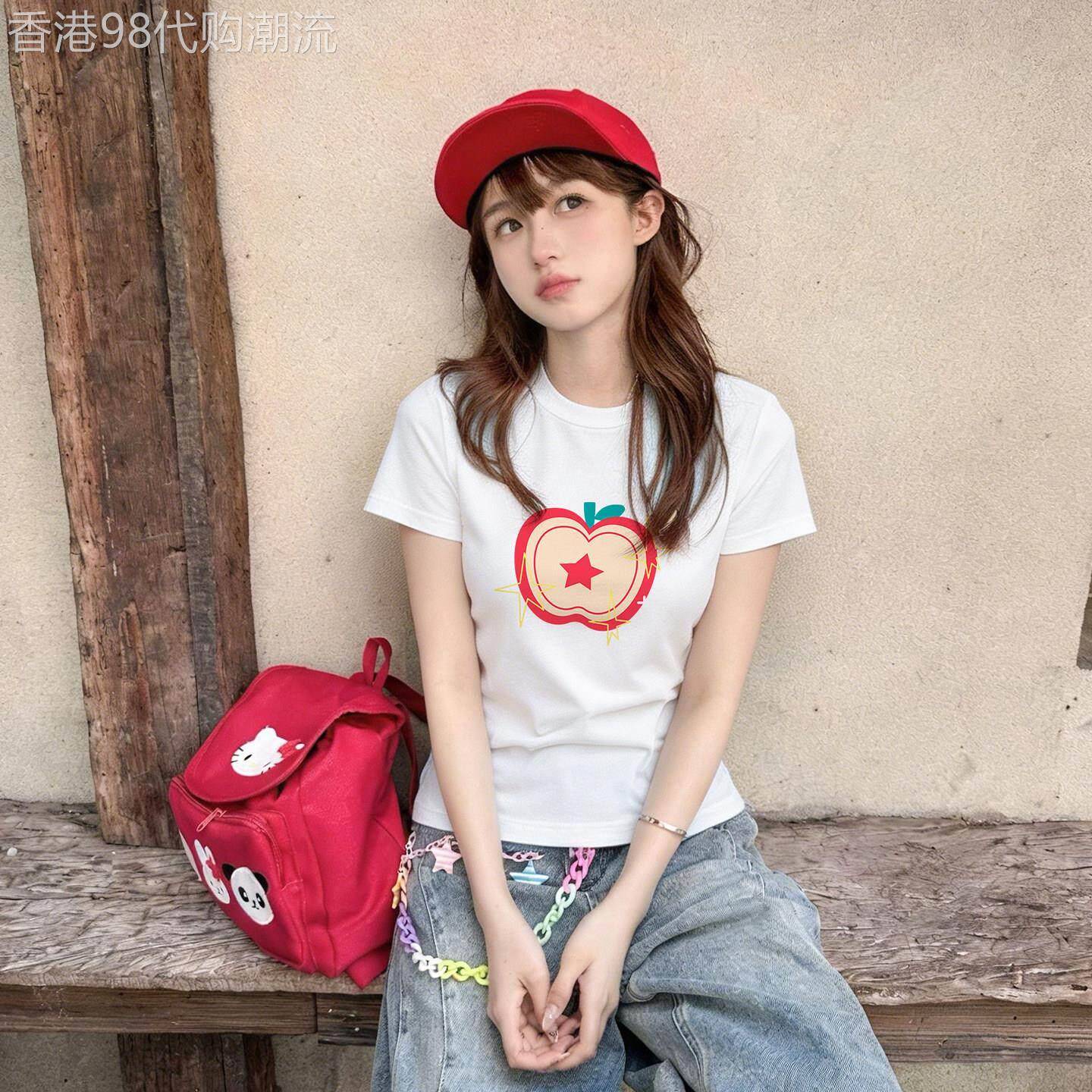 闪亮苹果正肩修身白色短袖上衣女生夏日印花通勤独特新款好看T恤