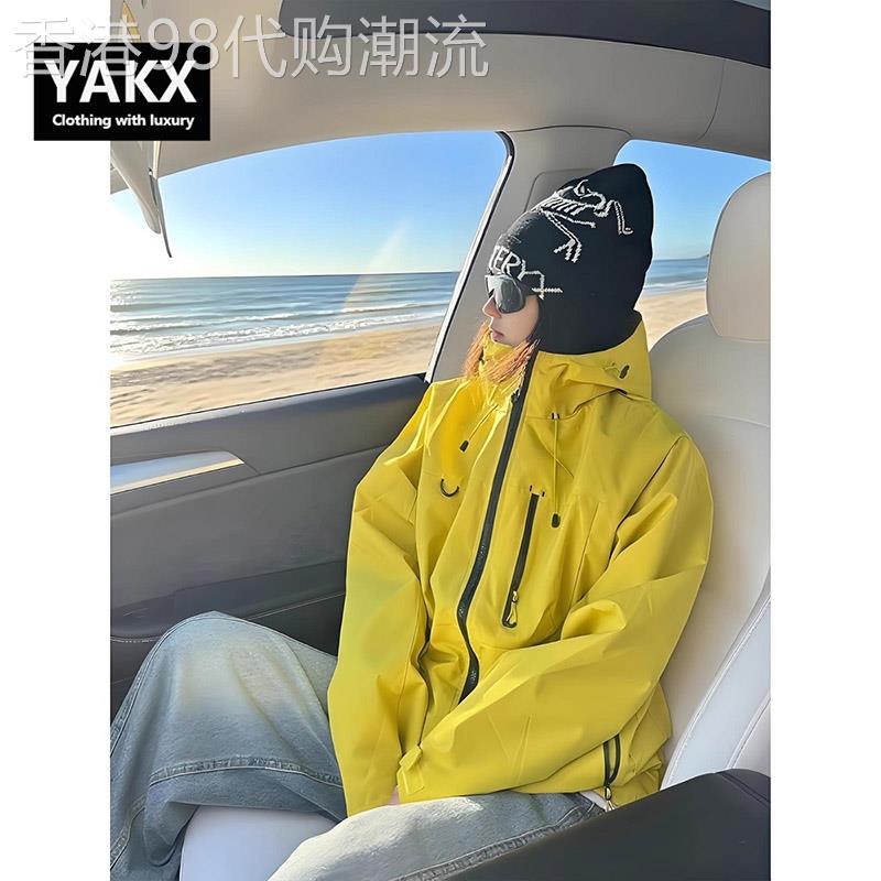 高端防晒冲锋衣外套男女士春秋季薄款2025新款爆款连帽夹克男款潮