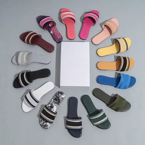 shoeswomen欧美刺绣凉拖