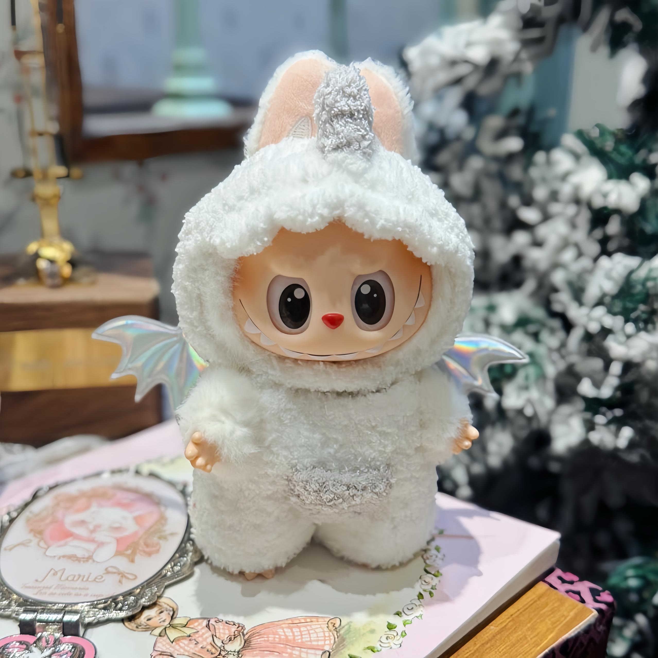 拉布布娃衣玩偶正品Labubu搪胶挂件马卡龙娃衣拉布布一代站姿小天