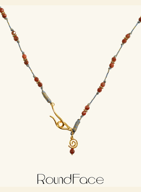 RoundFace光晕系列⾦⾊⽴体镶⽯项链复古⼿⼯款