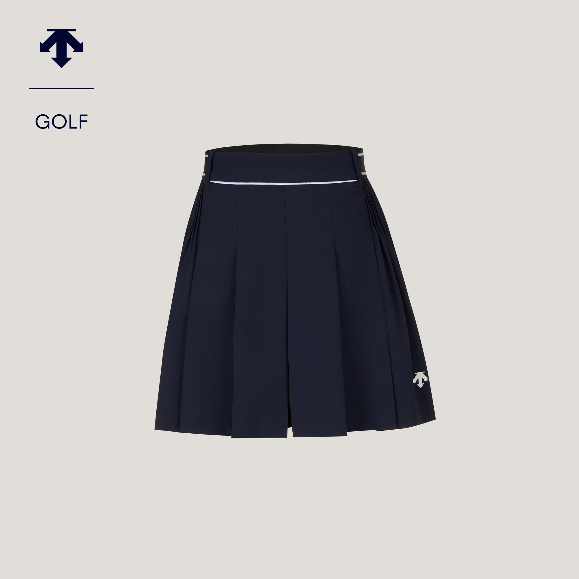 DESCENTE迪桑特儿童 GOLF 女童运动短裤 - 实物图