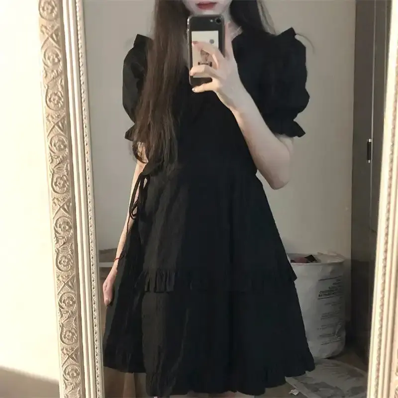 韩版复古气质小黑裙木耳边娃娃领收腰显瘦连衣裙女学生夏季a字裙