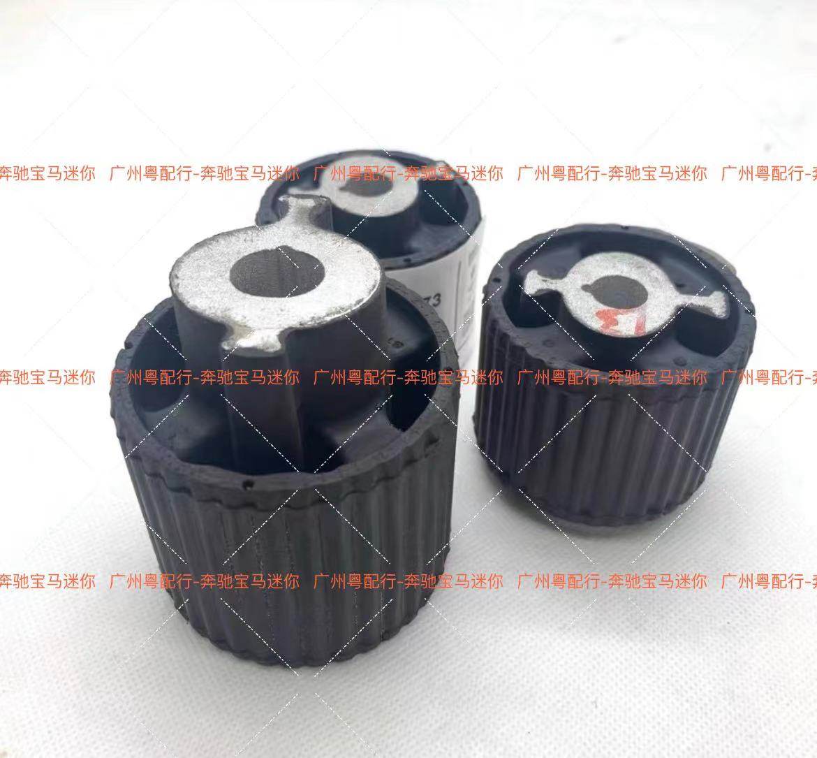 适用宝马5系7系F18 F02 520 523 525 730 740后桥胶套差速器衬套