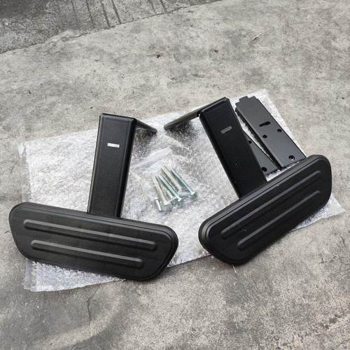 安装后踏板，加宽后踏板无损安装，后脚踏板与K10电动车后踏板直