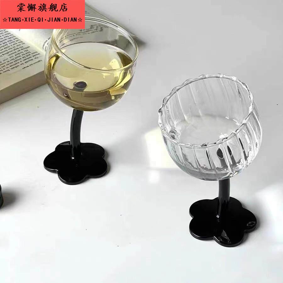 创意玻璃鸡尾酒杯手工高脚杯复古法式酒杯香槟杯可爱花朵情侣水杯