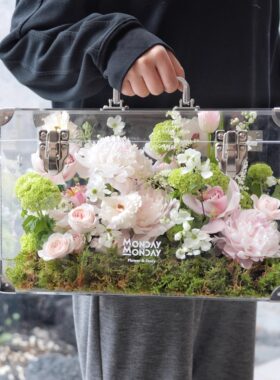 亚克力花盒手提盒圣诞节情人教师节鲜花插花盒花艺材料花包装花盒