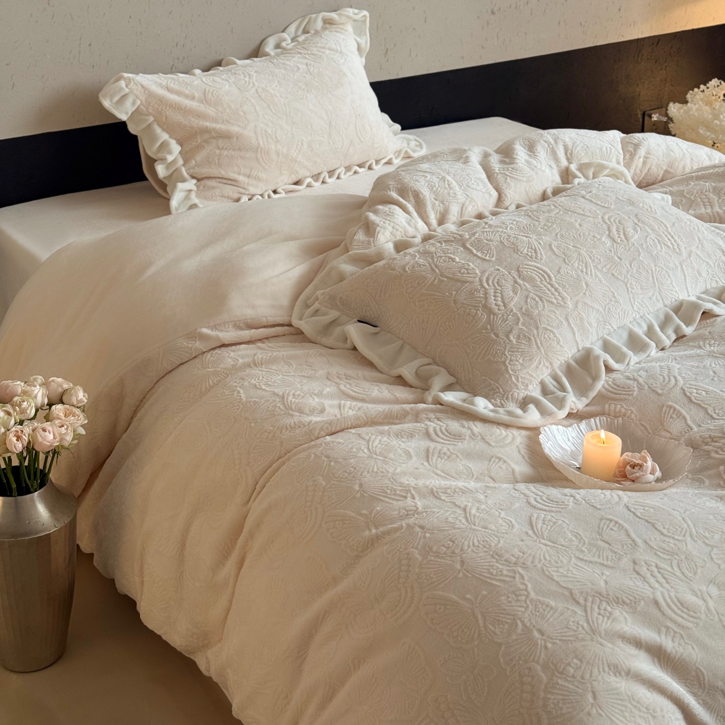 红花车秋冬新款立体雕花四件套