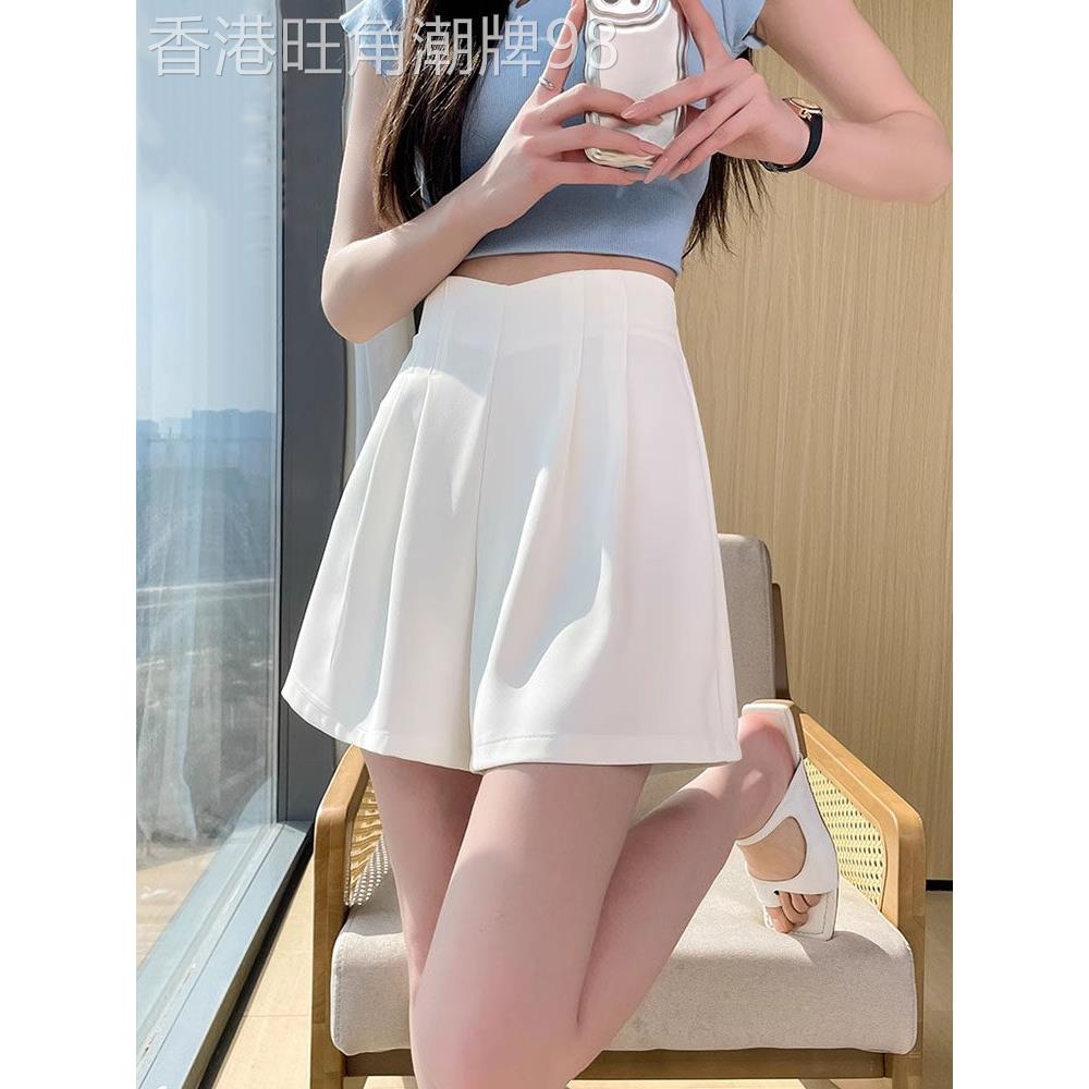 白色西装休闲短裤女夏季薄款2026新款高腰宽松显瘦小个子阔腿裤子