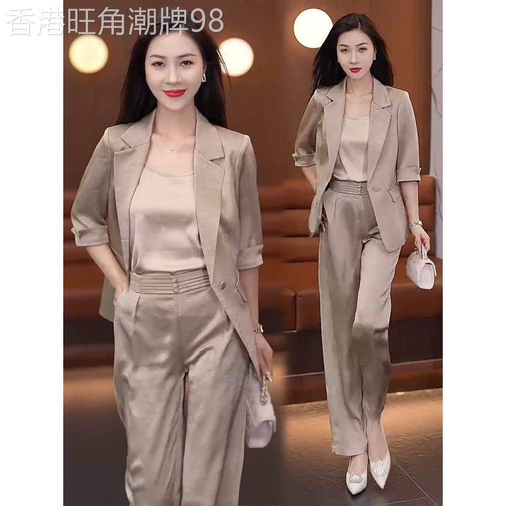 天丝翻领五分袖西服女夏季高级感缎面垂感薄款小西装冰丝三件套装