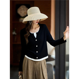 洋气假两件针织衫女秋季2025新款高级感v领显瘦长袖毛衣打底衫