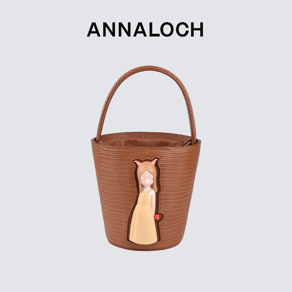 ANNALOCH水桶包艺术浮雕