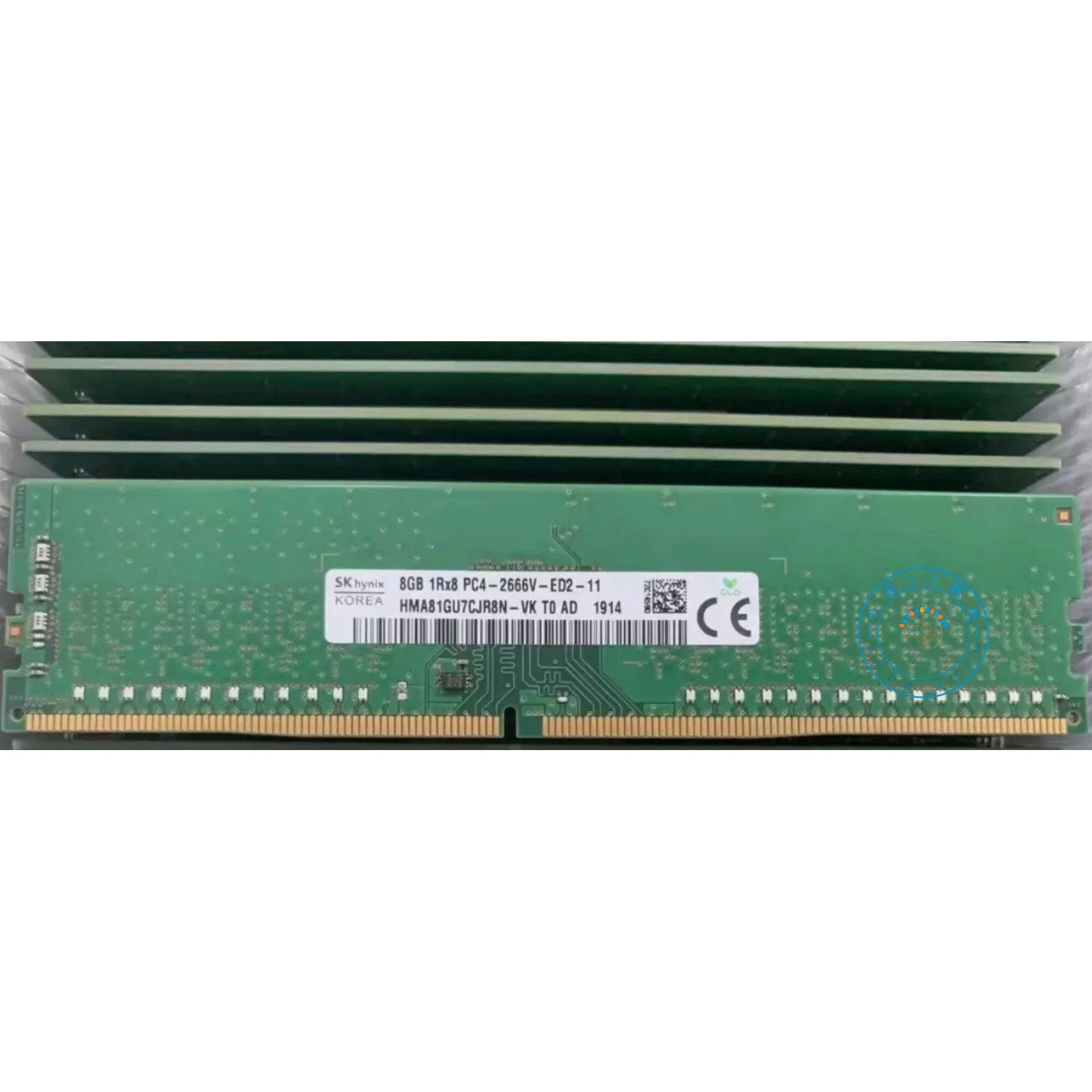 海力士SK现代8G 1RX8 PC4-2666V 纯ECC 内存条 HMA81GU7CJR8N-VK