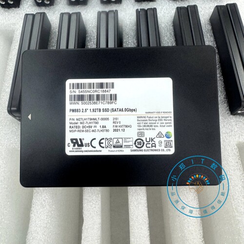 三星 PM883 2.5寸 1.92TB SSD SATA 固态硬盘 MZ7LH1T9HMLT-00005