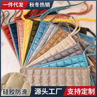 荷兰垫荷兰绒绗绒绗棉防滑学坐生教室座办公室椅子垫 加垫屁垫冬季
