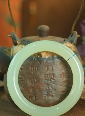 圆条叮当镯天然和田玉送老婆高货