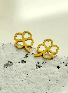 欧美轻奢独特四叶草18K镀金耳钉气质欧美欧美风时尚全新镀银