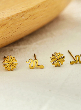 欧美风轻奢2对小巧可爱小蛇耳钉耳骨钉18K镀情侣独特耳洞