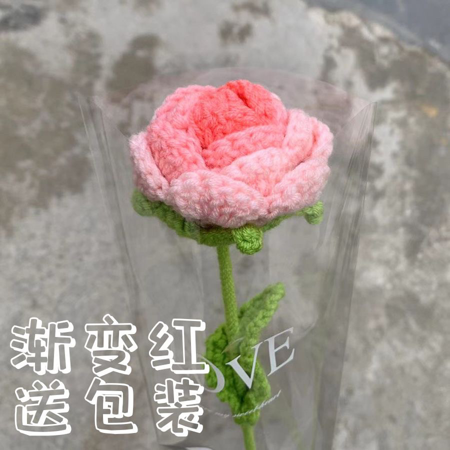 成品手工钩针编织渐变玫瑰花束手捧花毛线玫瑰情人节闺蜜情侣礼物