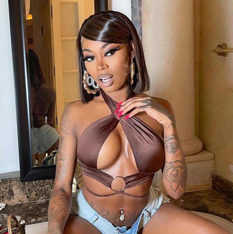 Halter neckless halter T-shirt 纯色挂脖镂空绑带露脐露背T恤