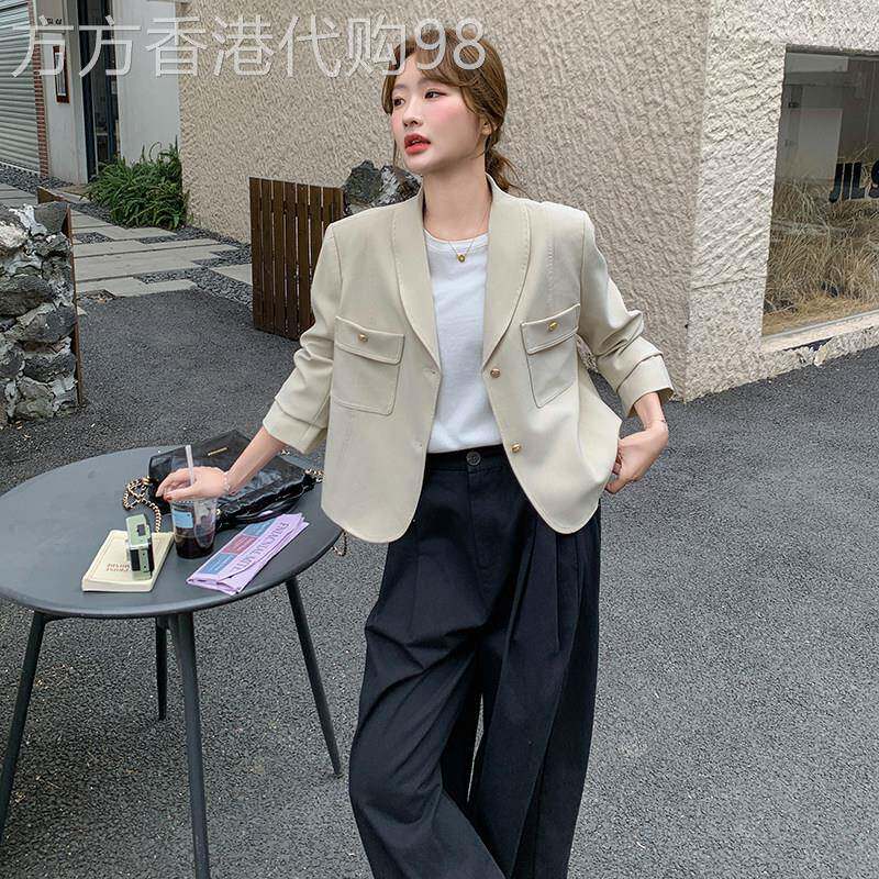 米白色小香风西装外套女春季2026新款独特高级感淡人气质短款西服