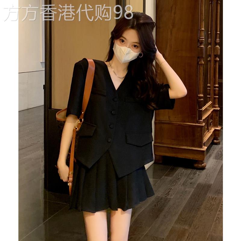 潮牌大尺码西装套装女夏季胖妹妹显瘦减龄短袖上衣百褶半身裙两件