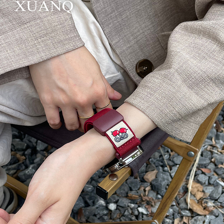 萱芊适用秋冬樱桃磁吸编织表带于华为手表GT5proGT4表带女款GT3/2/1Fit321春夏运动款新款荣耀magic2/4pro