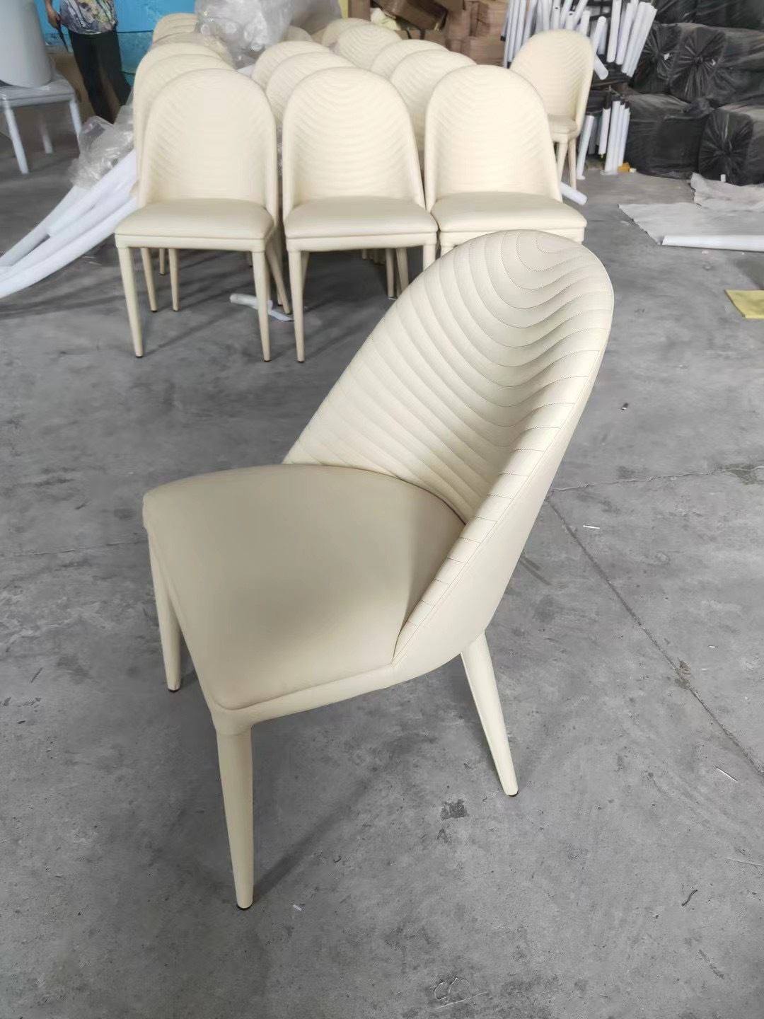 厂家新款西皮软包外贸出口西餐厅意面馆中餐厅餐椅