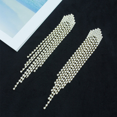 Luxurious and exaggerated long tassel earrings, personalize