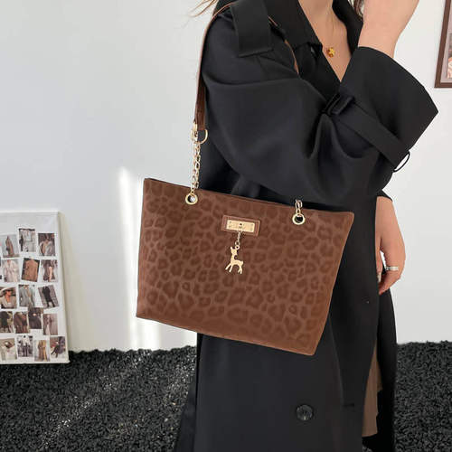Leopardprinttotebag2025w