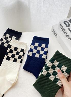 Fashion checkerboard women's mid tube socks, internet famou
