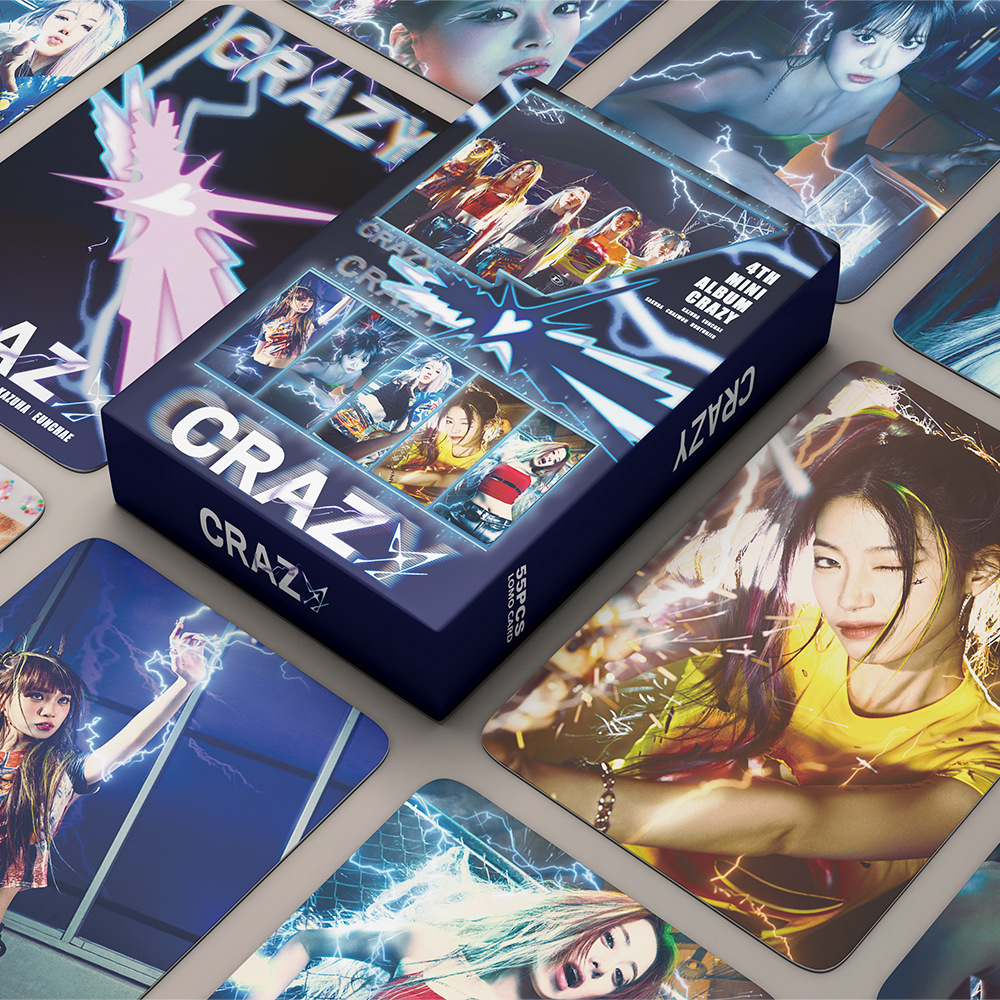 55 LE SSERAFIM girl group mini album CRAZY LOMO card gold s