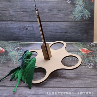 2024 New Simple Feeder Portable and Easy to Install Bird Wo