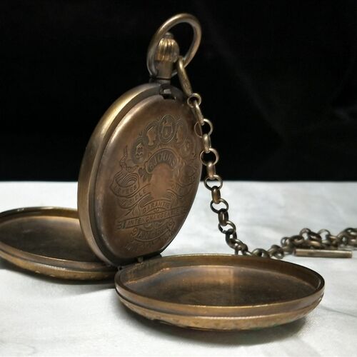 老怀表古董价格 老怀表古董图片 星期三