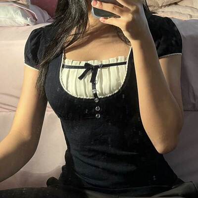 Fashion slim square neck short sleeve T-shirt修身方领短袖T恤